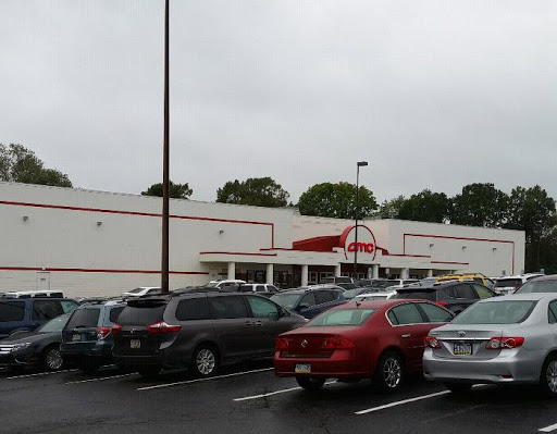 Movie Theater «AMC Marple 10», reviews and photos, 400 S State Rd, Springfield, PA 19064, USA