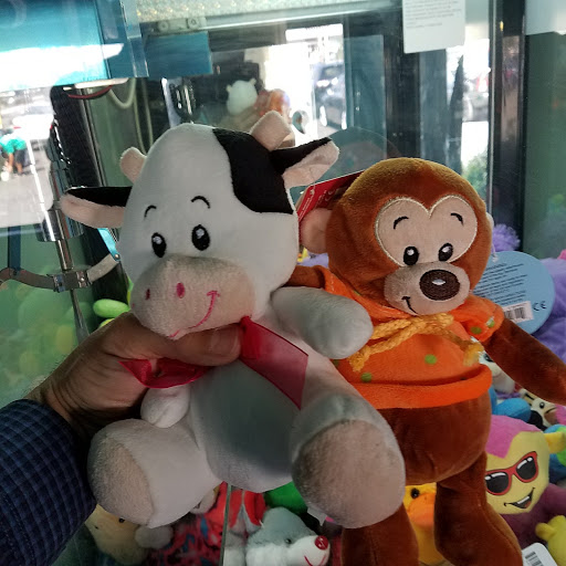 Car Wash «Vineland Car Wash», reviews and photos, 11005 Vanowen St, North Hollywood, CA 91605, USA