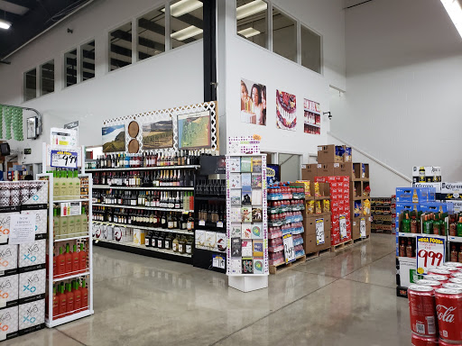 Grocery Store «Mega Foods Woodburn», reviews and photos, 1542 Mt Hood Ave, Woodburn, OR 97071, USA