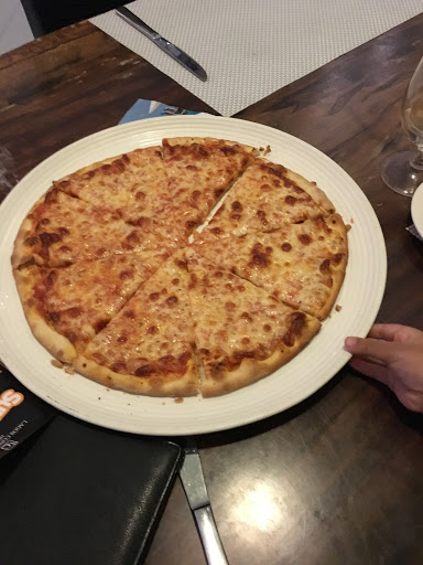 Milano Restaurant & Bar, 269 Kofo Abayomi Rd, Victoria Island, Lagos, Nigeria, Pizza Restaurant, state Lagos