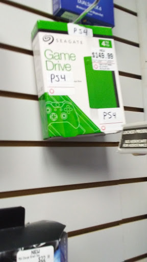 Video Game Store «GameStop», reviews and photos, 3301 W Kimberly Rd Ste A, Davenport, IA 52806, USA