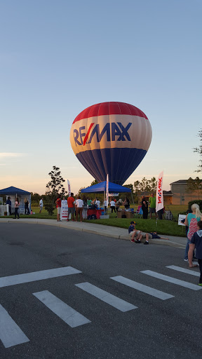 Community Center «Avalon Park West Community Center», reviews and photos, 5216 Autumn Ridge Dr, Wesley Chapel, FL 33545, USA