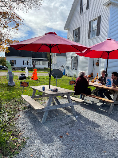 Seafood Market «Dorr Lobster Seafood Market», reviews and photos, 372 Shore Rd, Ellsworth, ME 04605, USA