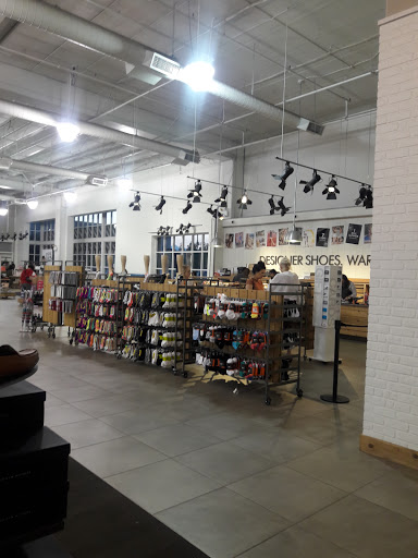 Shoe Store «DSW Designer Shoe Warehouse», reviews and photos, 19500 Plummer St, Northridge, CA 91324, USA