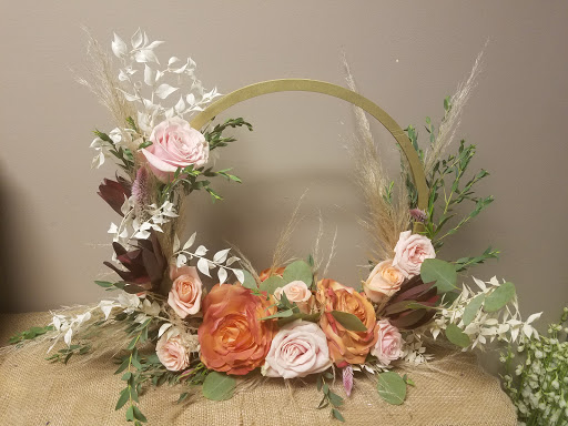 Florist «Country Village Florist and Gifts, Inc.», reviews and photos, 212 E Main St, East Islip, NY 11730, USA