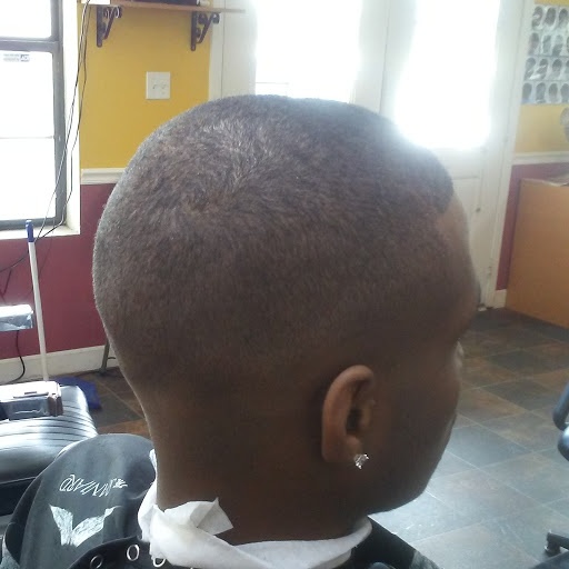 Barber Shop «Styles & Cuts Barber & Beauty», reviews and photos, 214 Tiny Town Rd, Clarksville, TN 37042, USA