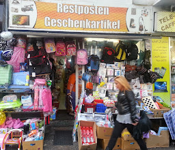 Midyatmarkt Restposten-Berlin photo