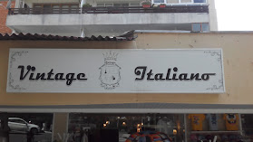 Vintage italiano clothes shop