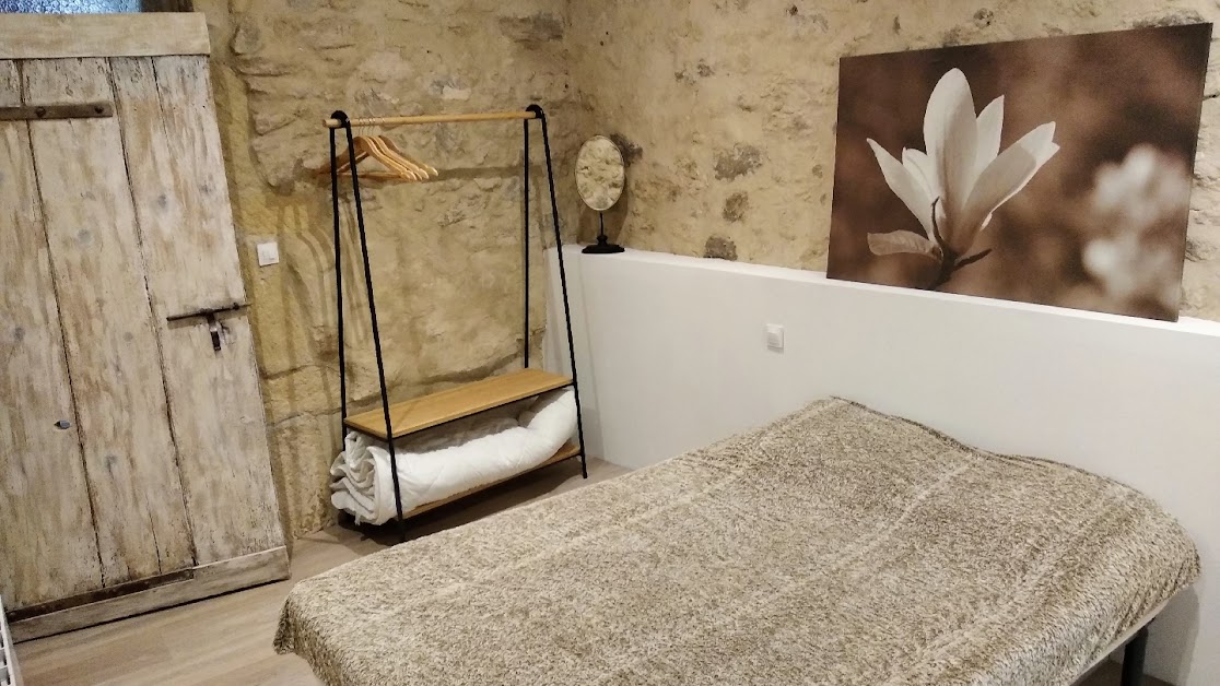 Logement sud luberon à La Tour-d'Aigues (Vaucluse 84)