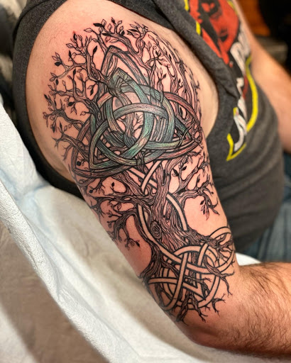 Tattoo Shop «Earthbound Tattoo», reviews and photos, 490 Orange Ave, Sand City, CA 93955, USA