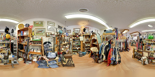 Antique Store «Too Much Stuff Quality Second Hand Treasures», reviews and photos, 1151 Grass Valley Hwy, Auburn, CA 95603, USA