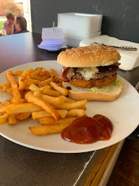 Plats et boissons du Restaurant de hamburgers Friterie La Ch’tite Patate à Cavaillon - n°11