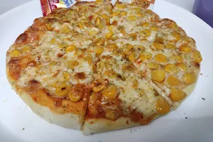 New York pizza image