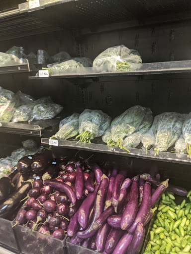 Grocery Store «INDU INDIAN GROCERY STORE (INDU CONVENIENT STORE)», reviews and photos, 4925 W Market St #1104, Greensboro, NC 27407, USA