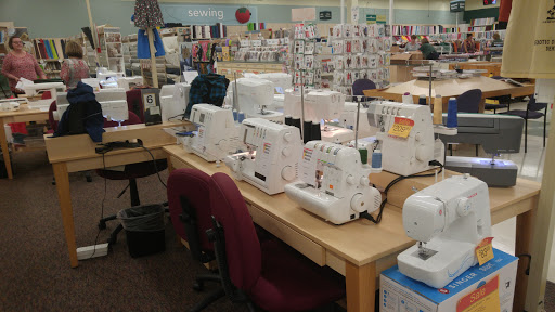 Fabric Store «Jo-Ann Fabrics and Crafts», reviews and photos, 11215 Causeway Blvd, Brandon, FL 33511, USA