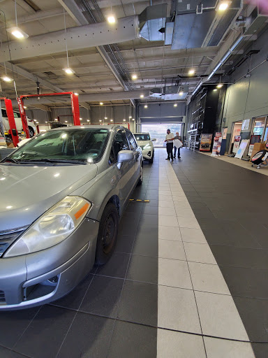 Used Car Dealer «DeLand Nissan», reviews and photos, 2600 S Woodland Blvd, DeLand, FL 32720, USA