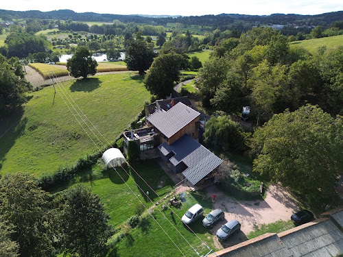 Gites Du Poirier Fondant à Le Mayet-de-Montagne