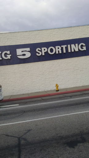 Sporting Goods Store «Big 5», reviews and photos, 3719 E Colorado Blvd, Pasadena, CA 91107, USA