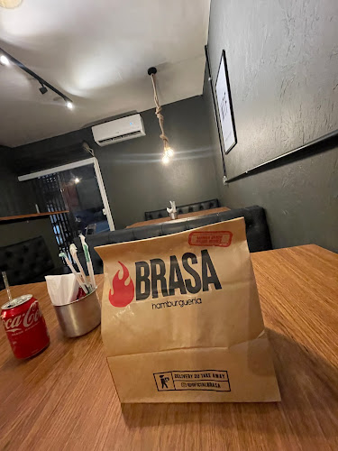 http://oficialbrasa.menudino.com/