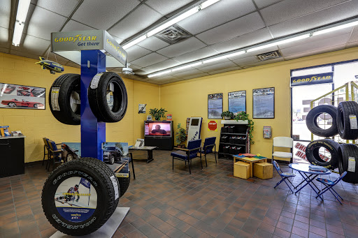 Tire Shop «Bell Tire & Auto Service», reviews and photos, 6027 W Bell Rd, Glendale, AZ 85308, USA