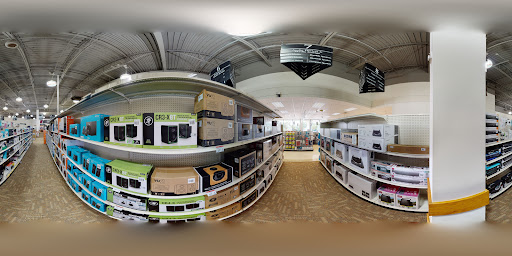 Electronics Store «Micro Center», reviews and photos, 550 Lancaster Ave, St Davids, PA 19087, USA