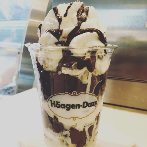 Ice Cream Shop «Haagen-Dazs», reviews and photos, 4200 Conroy Rd, Orlando, FL 32839, USA