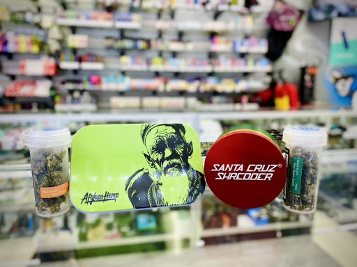 Tobacco Shop «Pine-Apple Xpress Smoke Shop Vape Shop, & Hookahs Sugar Land», reviews and photos, 10701 W Bellfort Ave b182, Houston, TX 77099, USA