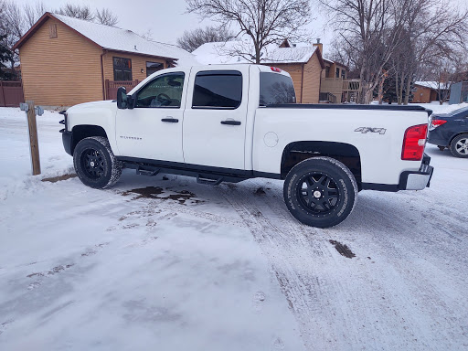 Auto Body Shop «Maaco Collision Repair & Auto Painting», reviews and photos, 401 40th St, Fargo, ND 58103, USA