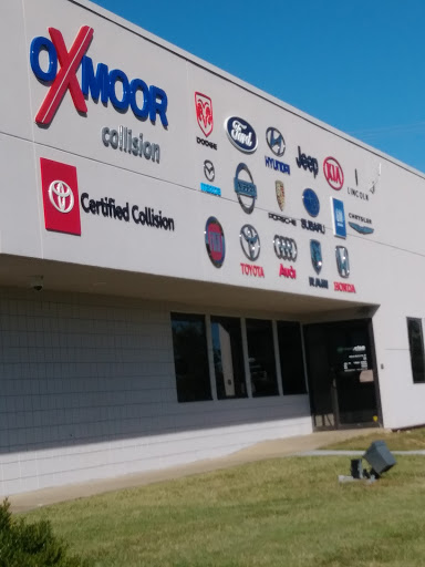 Auto Repair Shop «Oxmoor Collision Repair Center», reviews and photos, 11505 Electron Dr, Louisville, KY 40299, USA