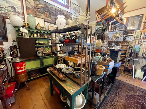 Used Furniture Store «Junk Shop», reviews and photos, 181 Albany Turnpike, Canton, CT 06019, USA