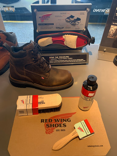Shoe Store «Red Wing», reviews and photos, 2680 W Ridge Rd #107B, Rochester, NY 14626, USA