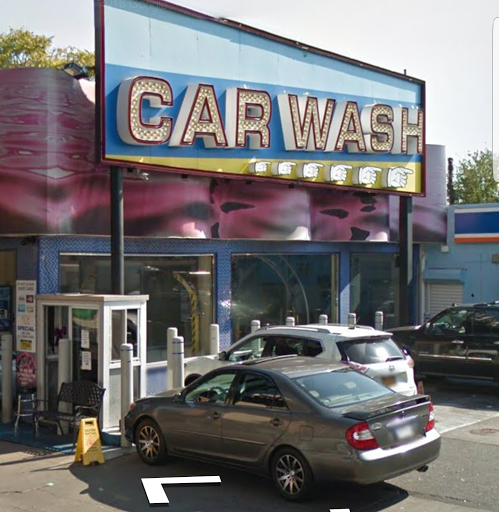 Boom Car Wash en Brooklyn