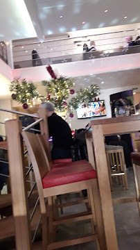 Atmosphère du Restaurant London Dinner's Pub à Cambrai - n°5