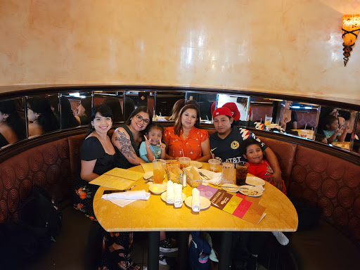 Restaurant «The Cheesecake Factory», reviews and photos, 42 Shops At Mission Viejo, Mission Viejo, CA 92691, USA