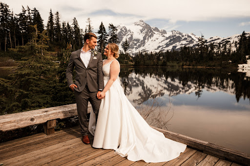 Bridal Shop «Romashka Bridal», reviews and photos, 620 SE Everett Mall Way #225, Everett, WA 98208, USA