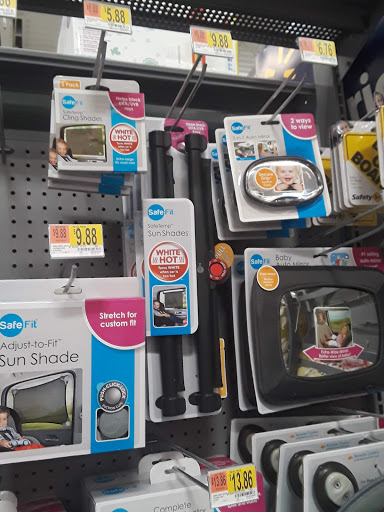 Discount Store «Walmart», reviews and photos, 1309 E Hackberry St, Salem, IN 47167, USA