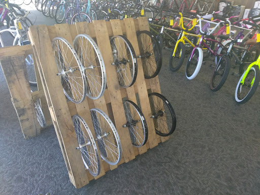Bicycle Store «Tom Sawyer Bicycle Shop Inc», reviews and photos, 1960 S Broadway St, Wichita, KS 67211, USA