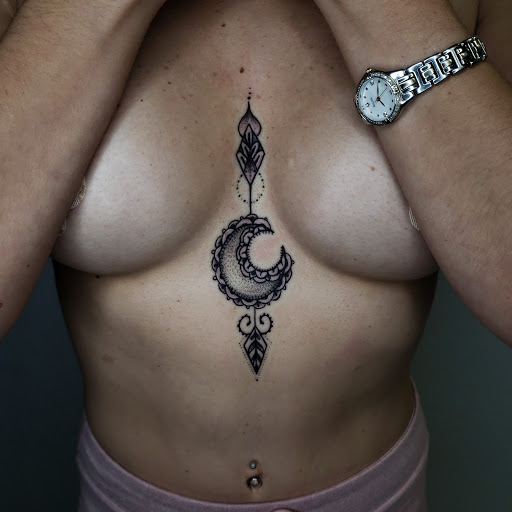 Tattoo Shop «Arlington Ink», reviews and photos, 1129 E Abram St, Arlington, TX 76010, USA