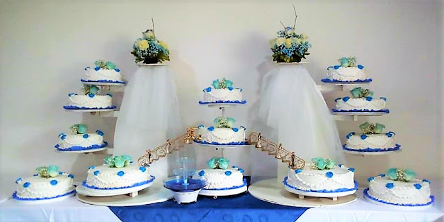 Panadería y Pastelería La Almendra - Matriz - Sangolqui
