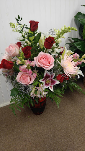 Florist «Forget Me Not Flowers & Gifts», reviews and photos, 423 Crain Hwy S, Glen Burnie, MD 21061, USA