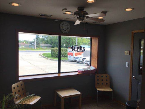 Auto Body Shop «ED-N-SONS AUTOBODY», reviews and photos, 387 North Ave, Glendale Heights, IL 60139, USA