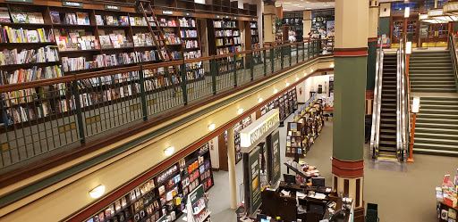 Shopping Mall «Westfield Old Orchard», reviews and photos, 4905 Old Orchard Shopping Center, Skokie, IL 60077, USA