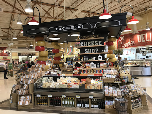 Grocery Store «Lowes Foods», reviews and photos, 1581 New Garden Rd, Greensboro, NC 27410, USA