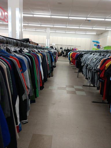 Thrift Store «Haltom Thrift», reviews and photos, 3137 Denton Hwy, Haltom City, TX 76117, USA