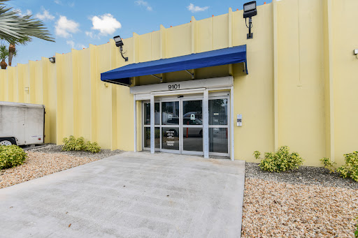 Self-Storage Facility «Value Store It Self Storage Miami», reviews and photos, 9101 NW 7th Ave, Miami, FL 33150, USA