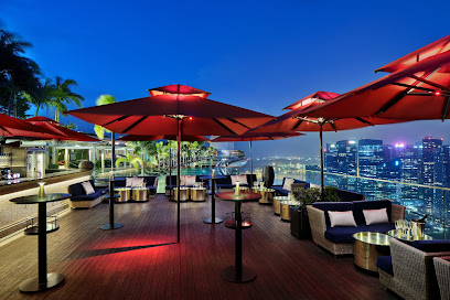 CÉ LA VI Singapore: Restaurant, SkyBar & Club Lou - 1 Bayfront Avenue Marina Bay Sands, Hotel, Tower 3, Singapore 018971