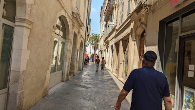 Guibert Elisabeth à Nîmes