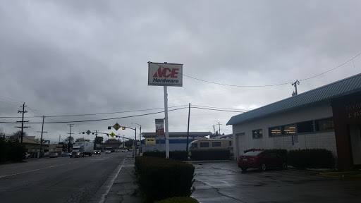Hardware Store «Oilwell Materials/Hardware Co», reviews and photos, 506 CA-12, Rio Vista, CA 94571, USA