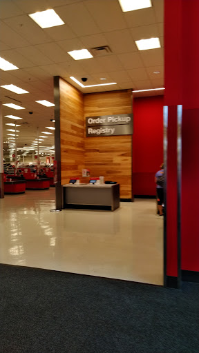 Furniture Store «Ashley HomeStore», reviews and photos, 200 Broadview Village Square, Broadview, IL 60155, USA