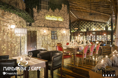 Mandarina's Cafe